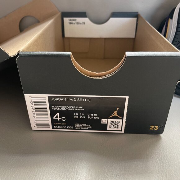 NIB Jordan 1 Mid SE (TD) Black Field Purple White 4c - Picture 7 of 9